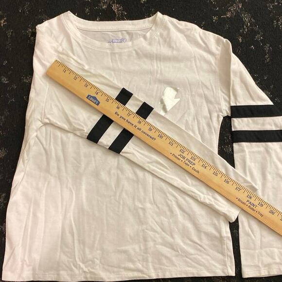 More Than Magic Shirt Lightning Bolt Large 10/12 Girls/Juniors White Black - Picture 6 of 9